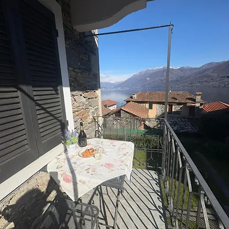Semesterbostad Casa Aurelia Pella
