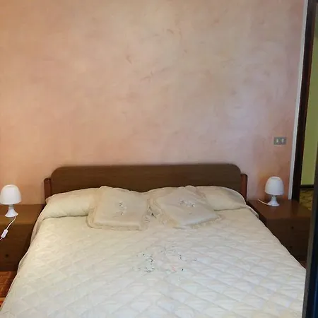 Holiday home Casa Aurelia Pella